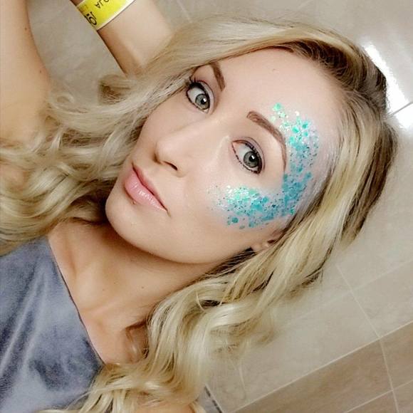 Meet your Posher, Maranda - Picture 1 of 1